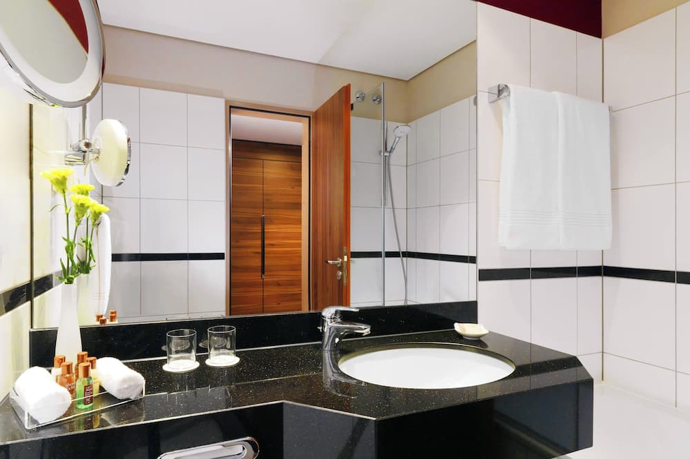 シェラトン デュッセルドルフ エアポート ホテル 写真