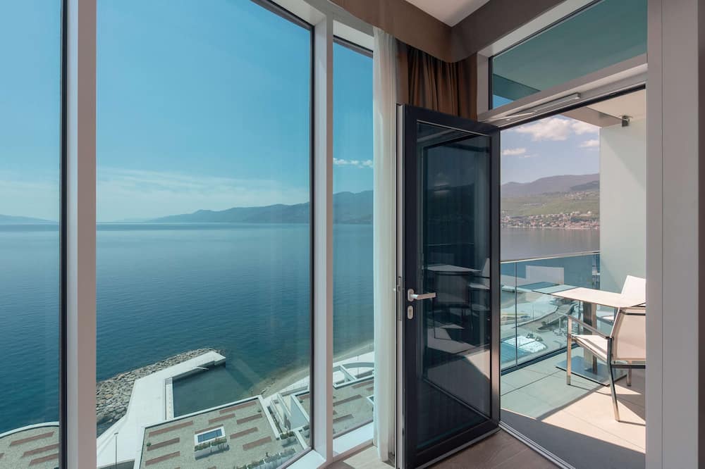 ヒルトン リジェカ コスタベラ ビーチ リゾート & スパ 写真