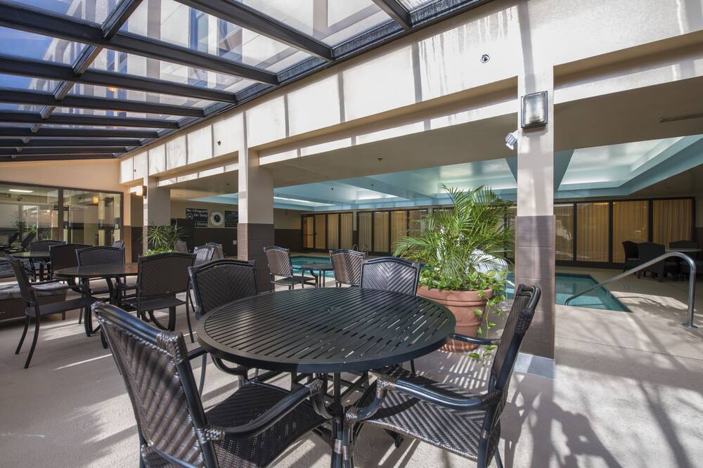 ハンプトン イン ピーチツリー コーナーズ ノークロス 写真