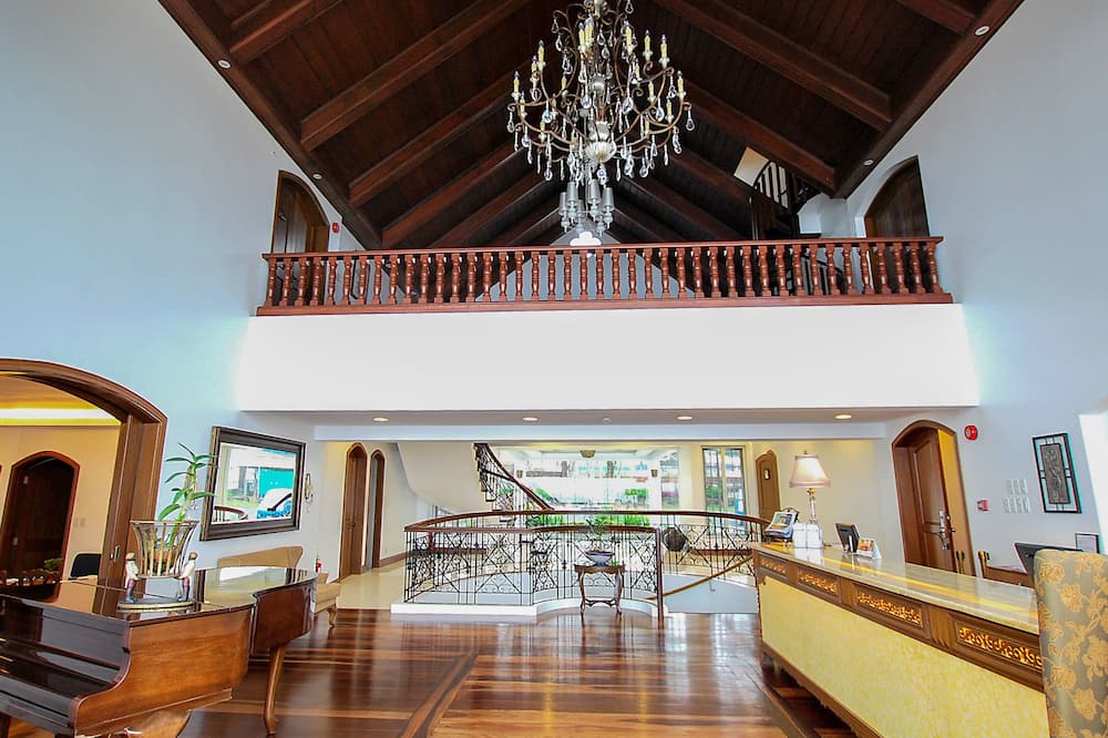 ヴィラ イバラ タガイタイ 写真