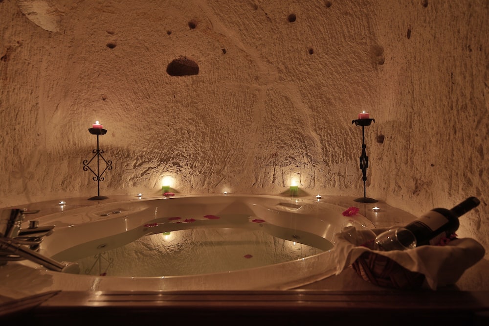 ユスフ イギトル コナギ - スペシャル クラス 写真