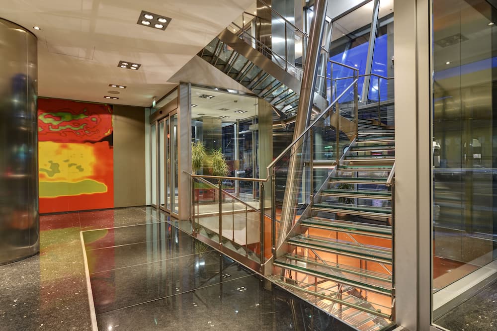 ウナ ホテルズ ボローニャ チェントロ 写真