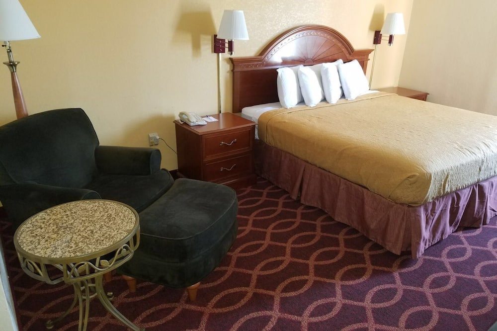 アメリカン イン エバンズビル 写真