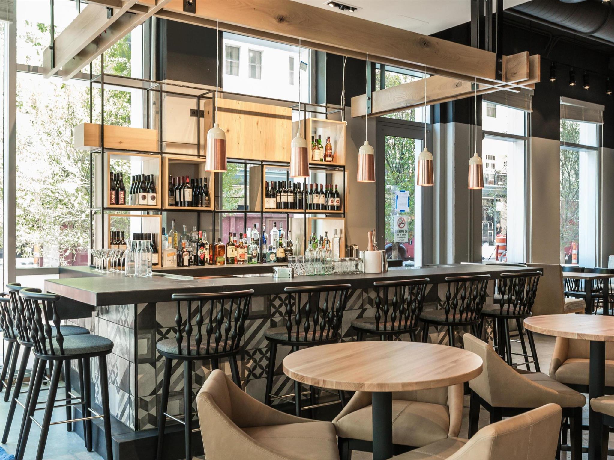 エレメント オースチン ダウンタウン 写真