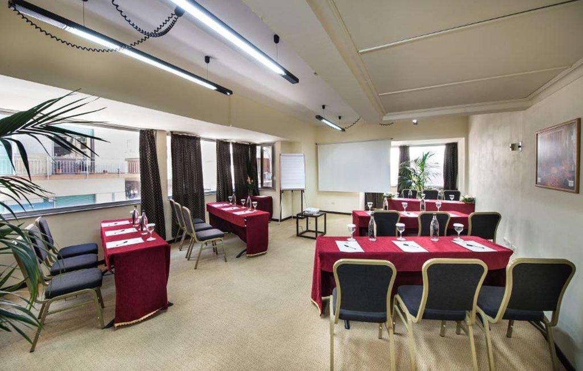 Royal Palace Hotel 写真