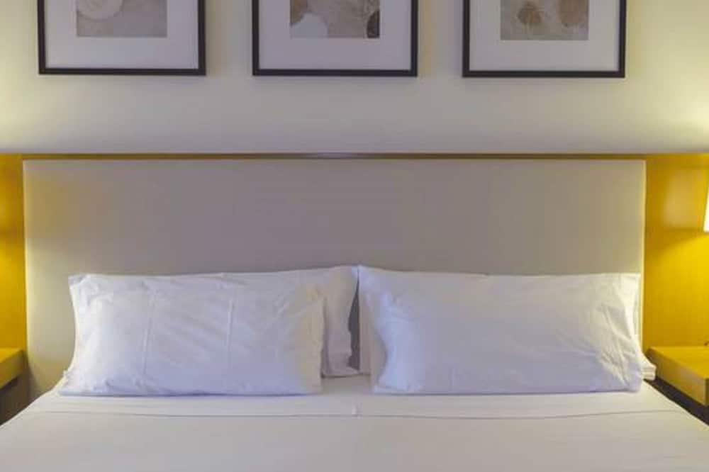 NH バリローチェ エーデルワイス 写真