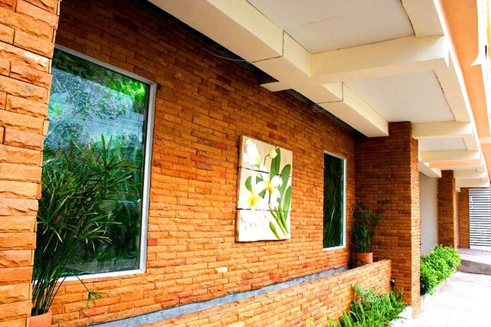 カサ ナリンヤ ホテル アット スワナンプーム エアポート 写真