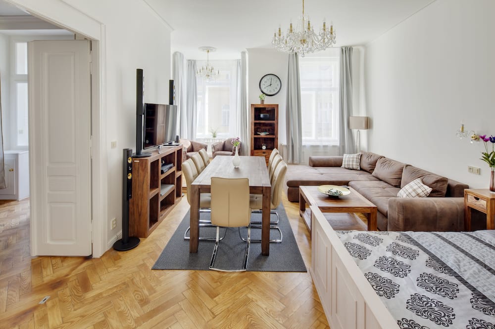 オールド タウン テンプロヴァ アパートメンツ 写真