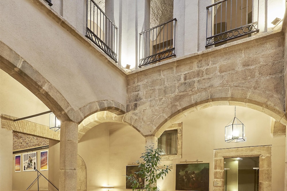 NH パラシオ デ オケンド 写真