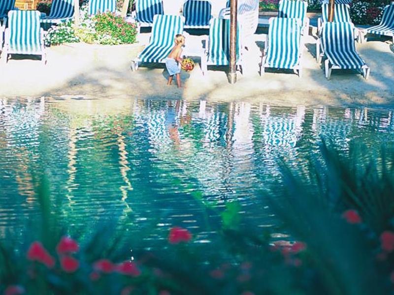 イスロテル ロイヤル ガーデン ホテル 写真