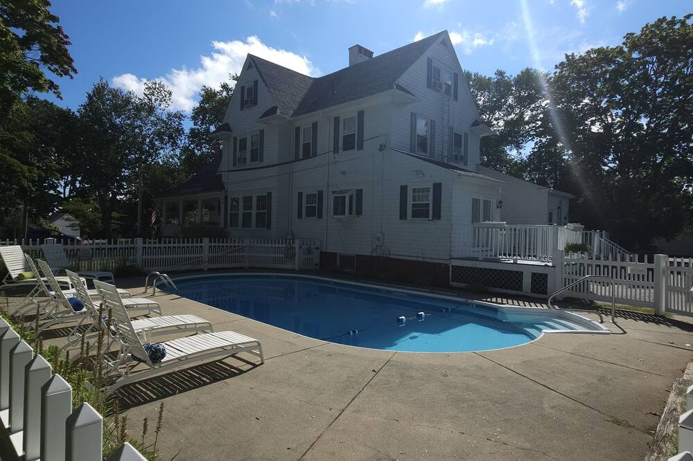 オールド オーチャード ビーチ イン 写真