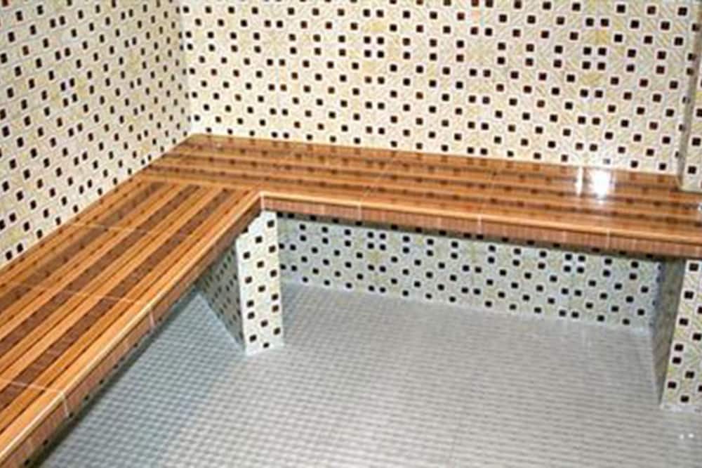 ノコール ラッキー サービスド アパートメンツ 写真