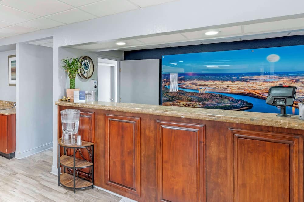 ベストウェスタン ロイヤル イン 写真