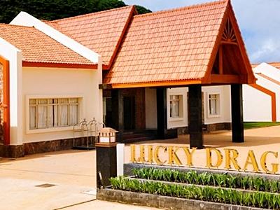 ラッキー ドラゴン ホテル 写真