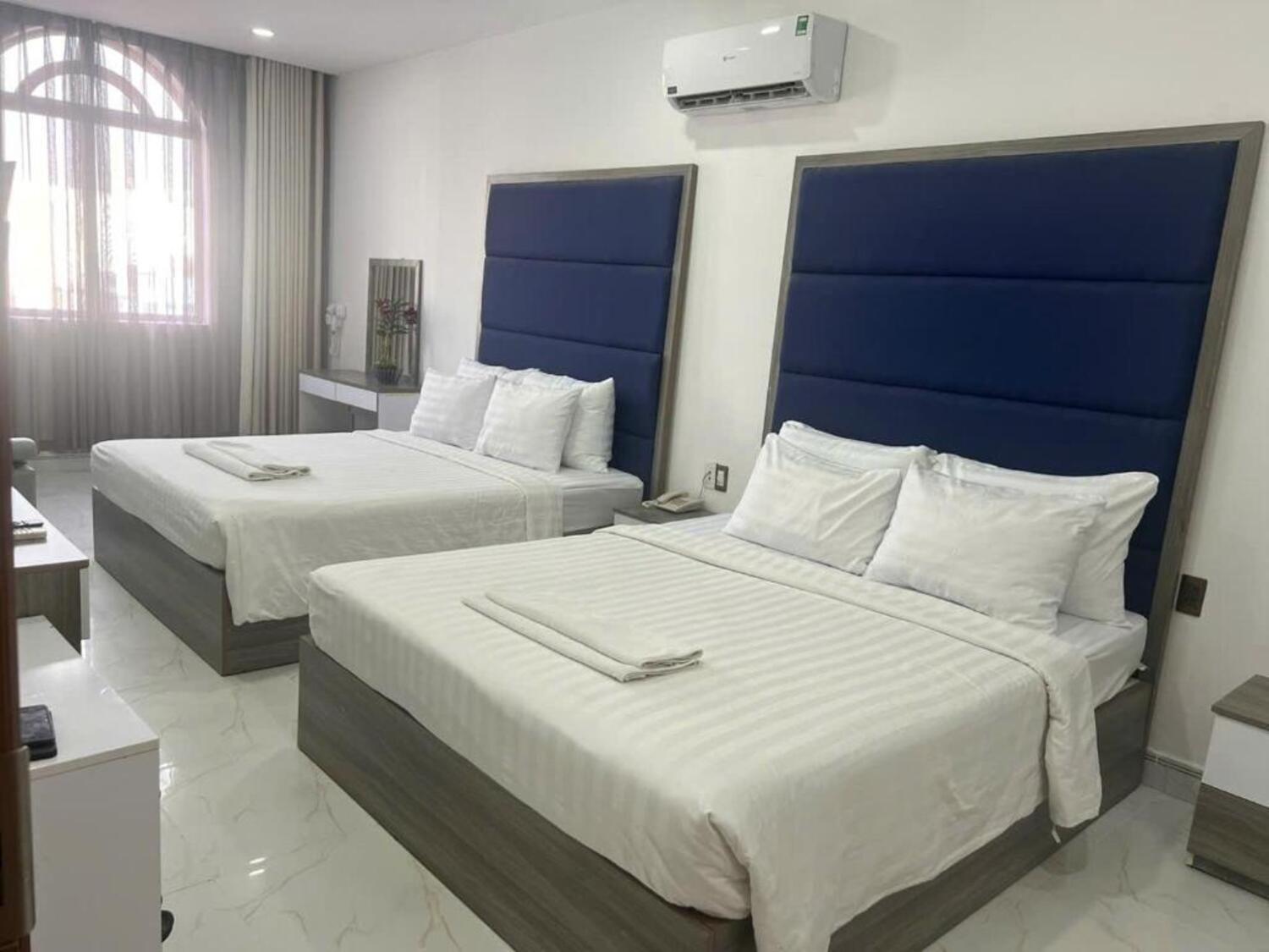 ホワイト ダイヤモンド エアポート ホテル 写真