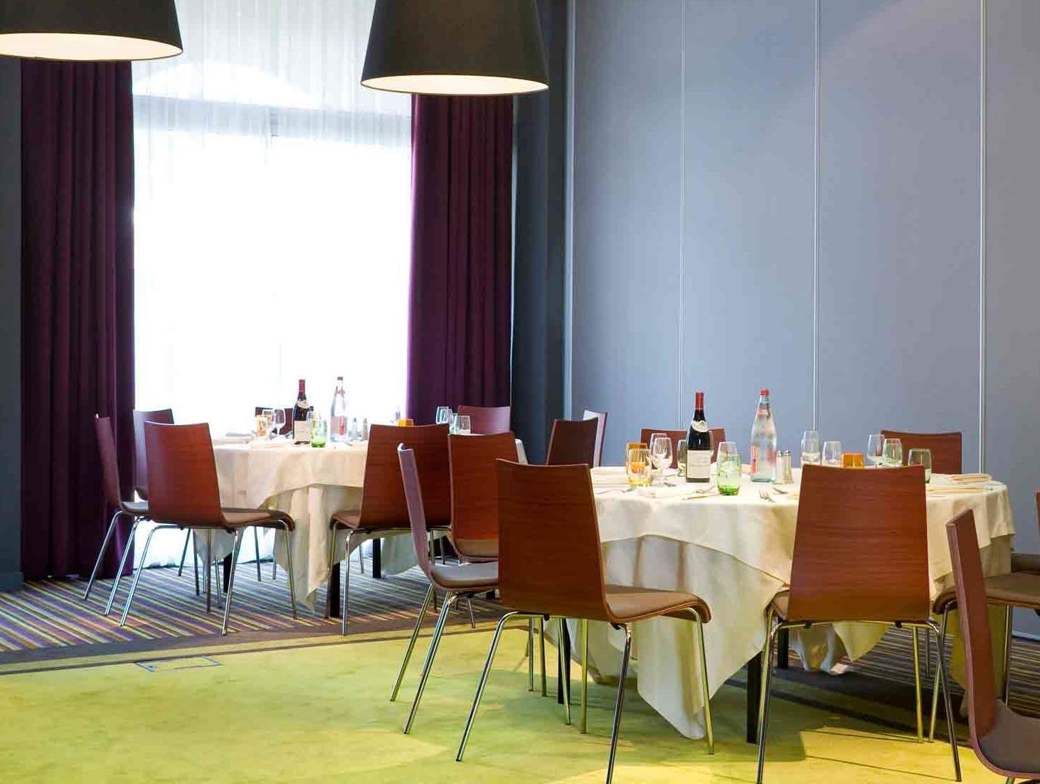 ホテル メルキュール ボーヌ センター 写真