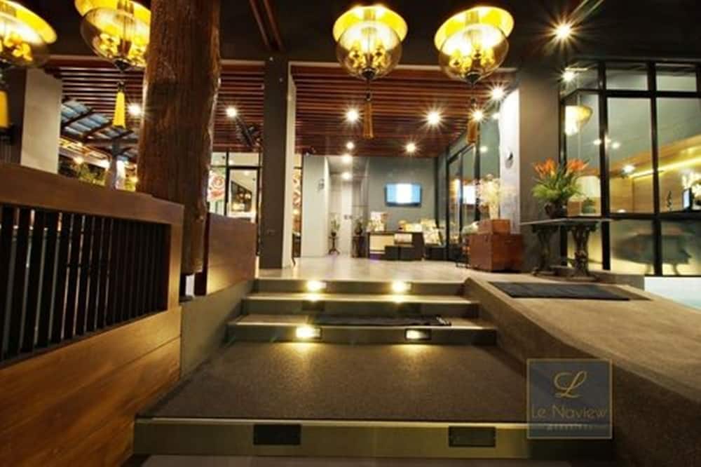 ル ラビュー アット プラサイン 写真