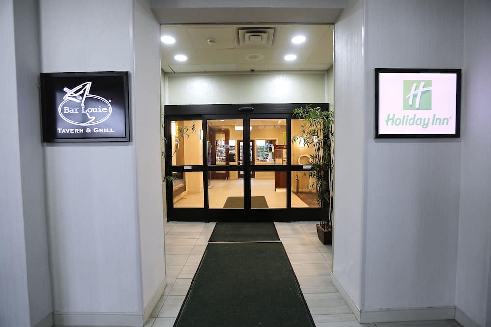 ホリデイ イン オヘア エリア バイ IHG 写真