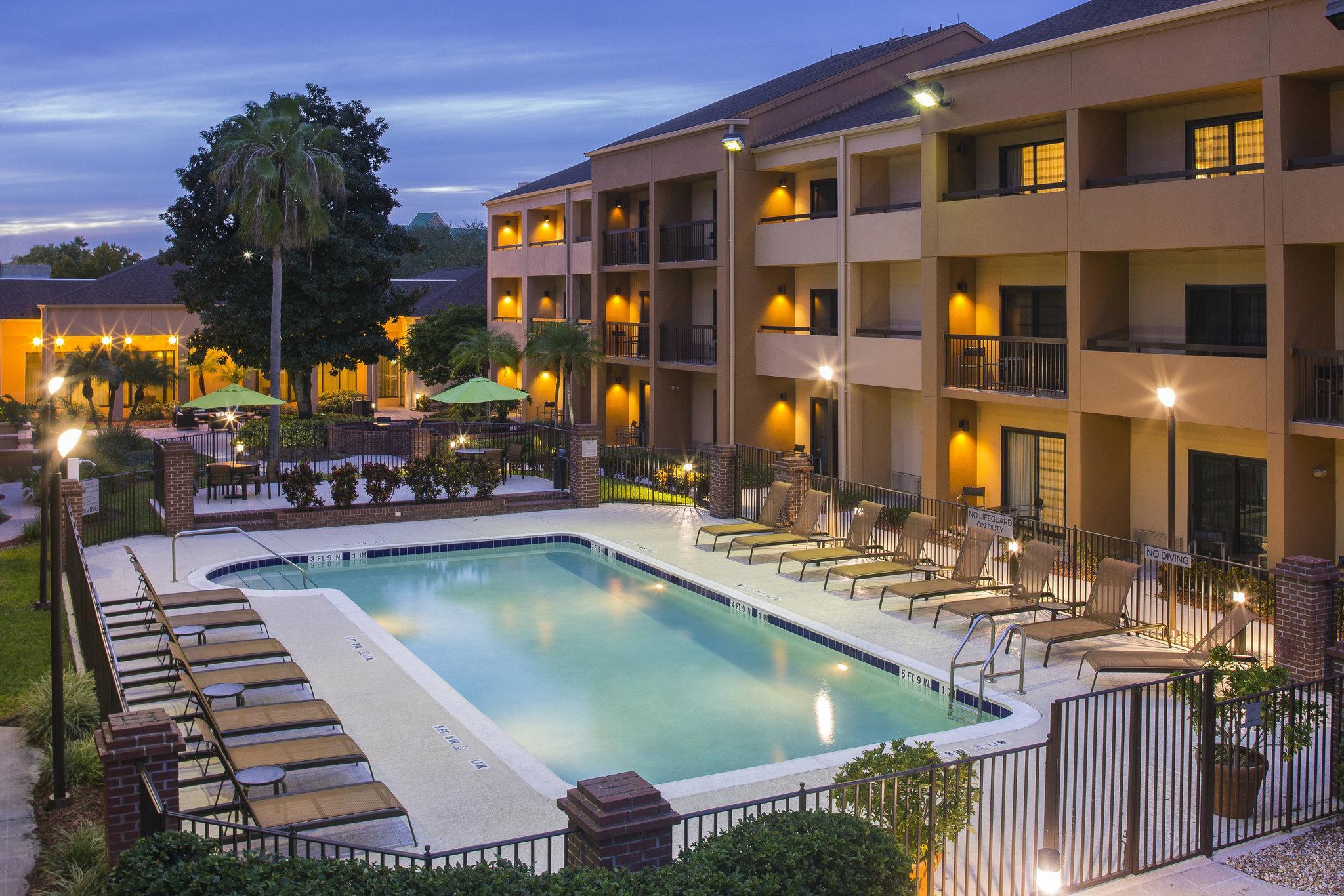 コートヤード バイ マリオット オーランド エアポート 写真