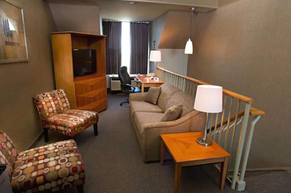 ザ オークス ホテル オーバールッキング ザ フォールズ 写真