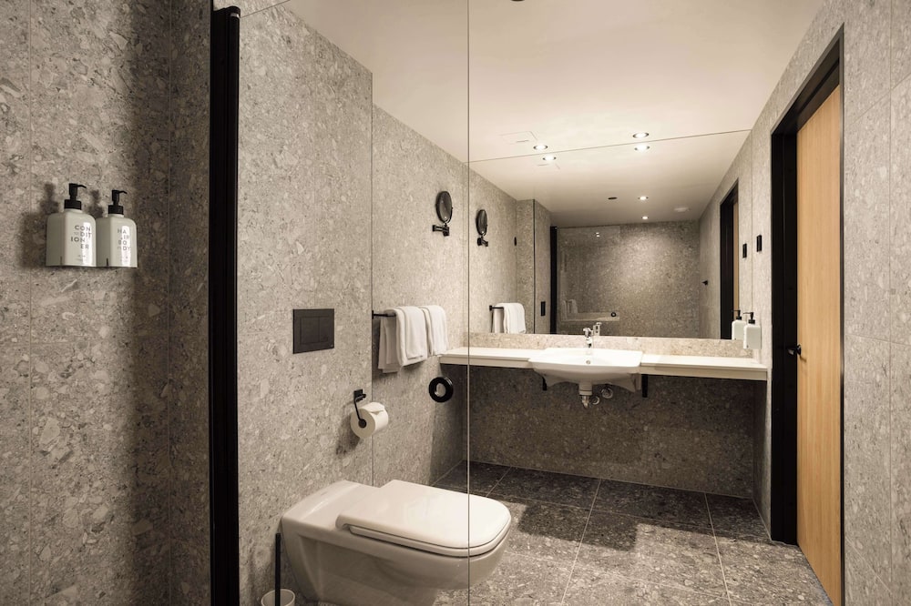 スカンディック ヴィクトリア 写真