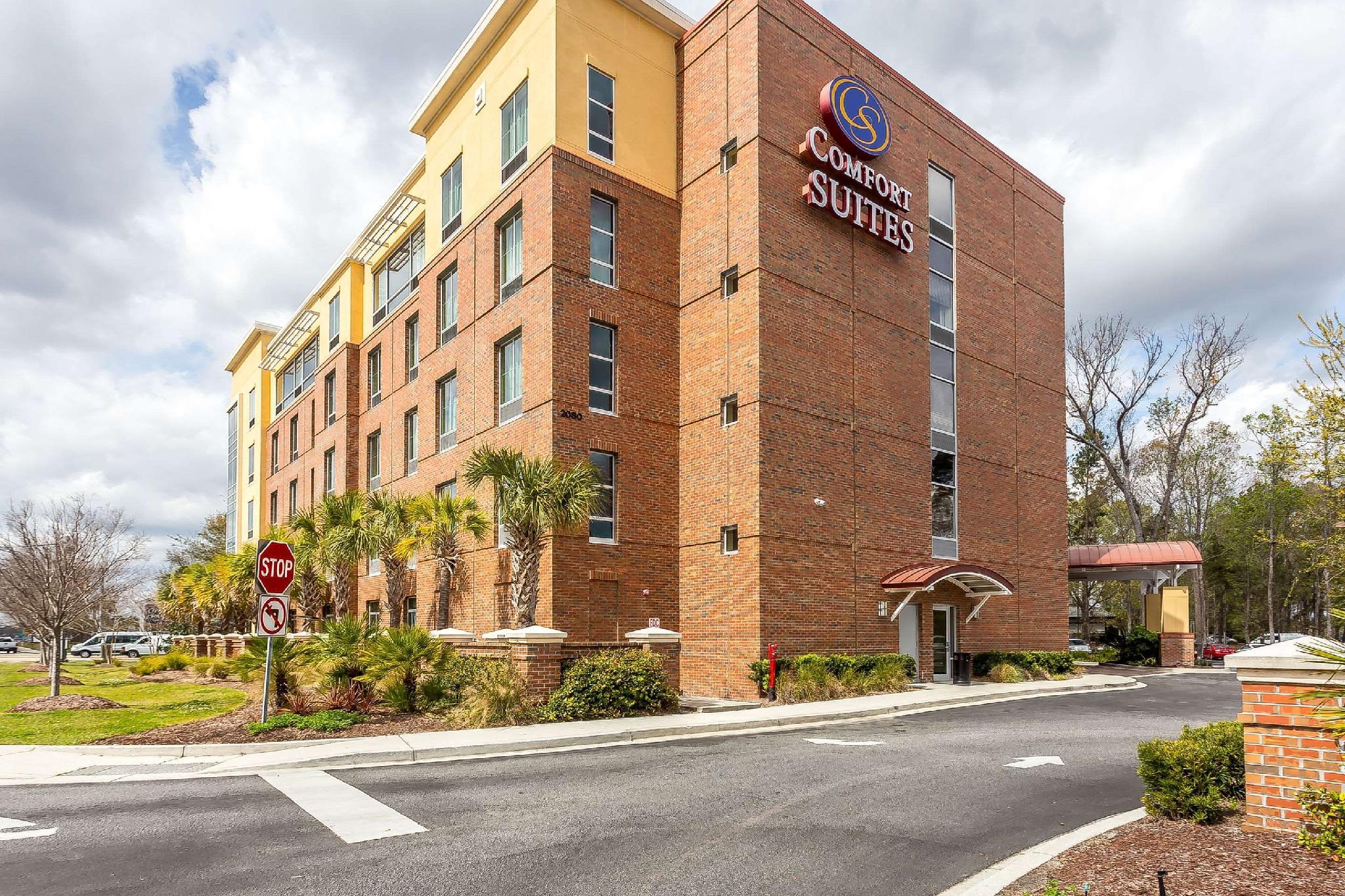 Comfort Suites Charleston West Ashley 写真