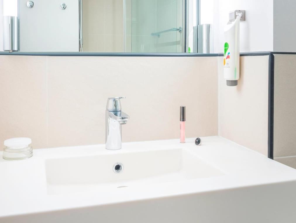 イビス スタイルズ パリ ラ デファンス クールブヴォア ホテル 写真