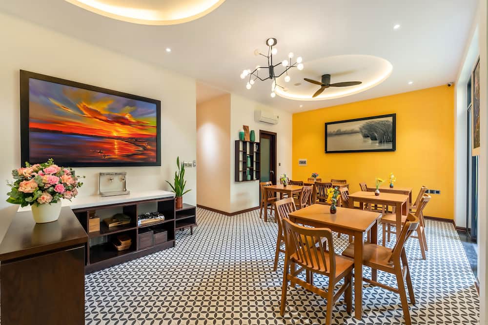 ヴィラソレイユホイアン 写真