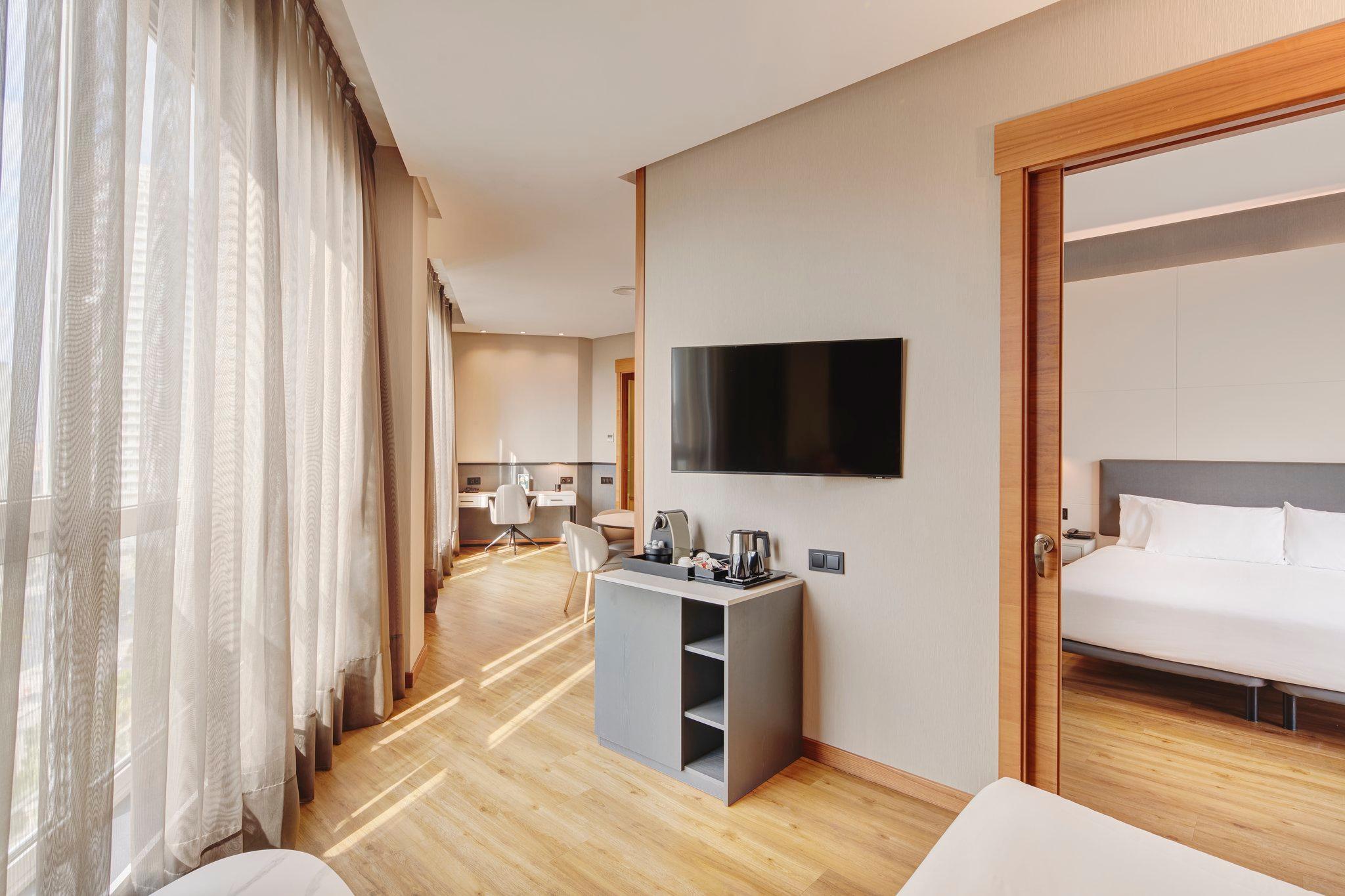 Sercotel Sorolla Palace 写真