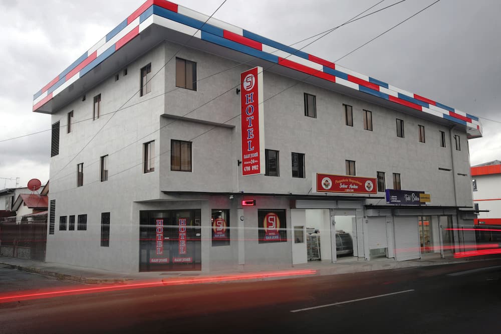 ホテル サン ホセ 写真