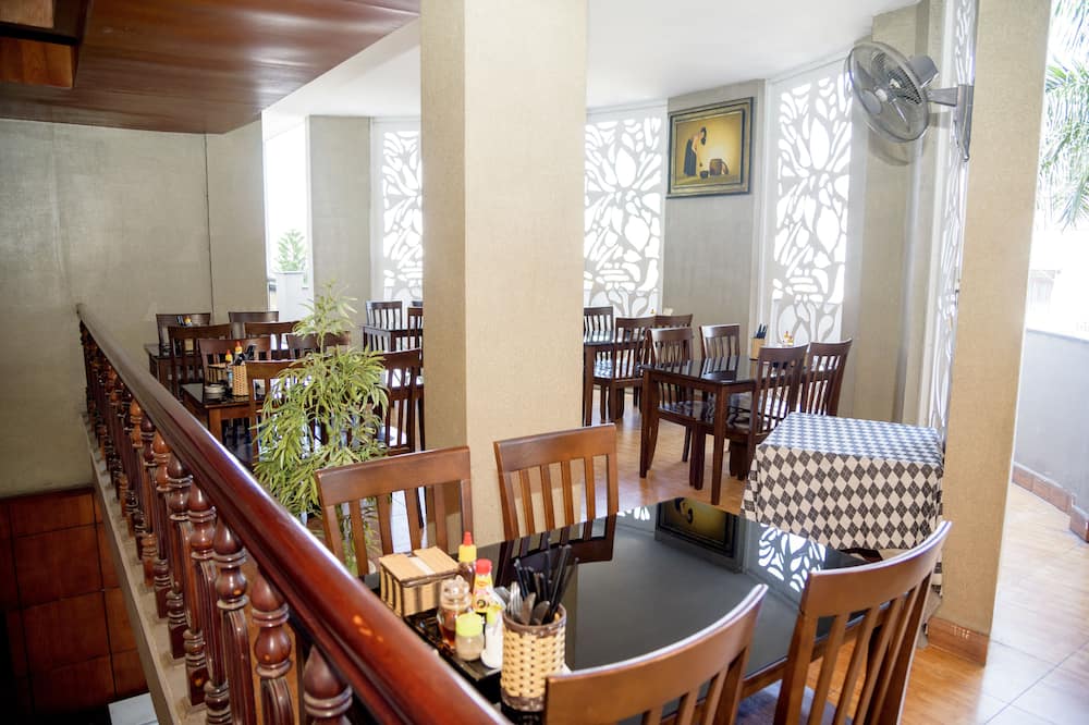 ハ トリン ホテル 写真