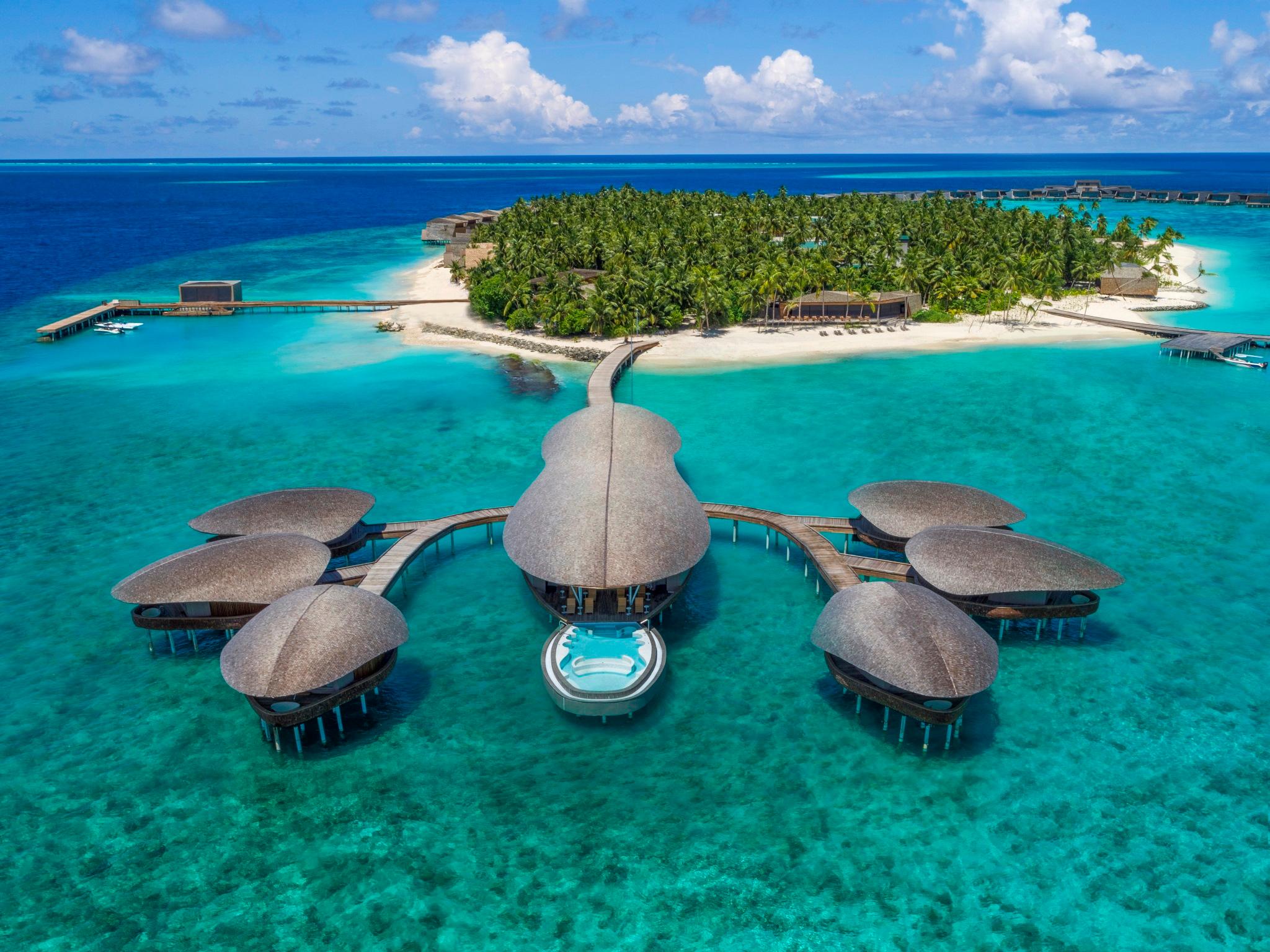 ザ セント レジス モルディブ ヴォンムリ リゾート 写真