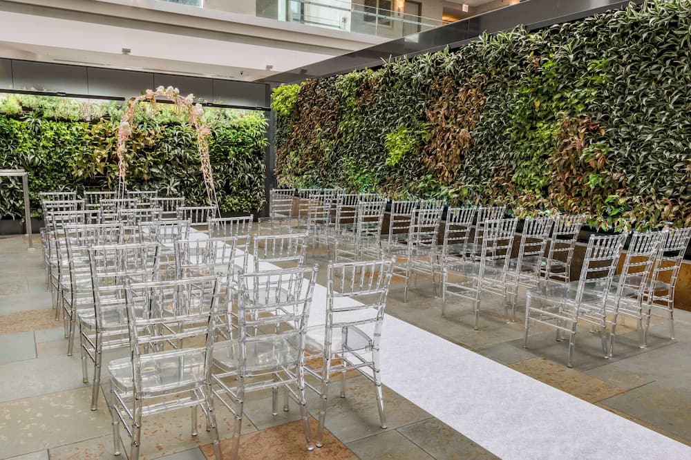 エンバシー スイーツ バイ ヒルトン シカゴ ダウンタウン マグニフィセント マイル 写真