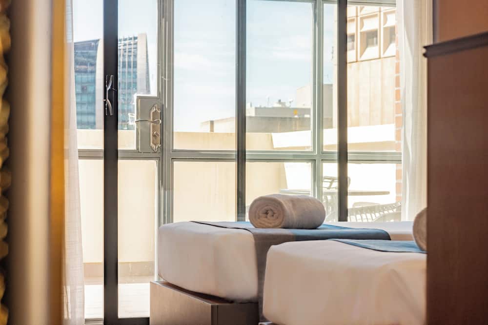 イズ ホテル シドニー QVB 写真