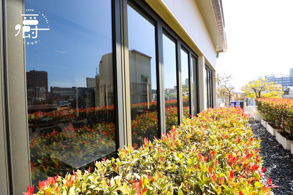 ルーツ チュー ホテル 写真