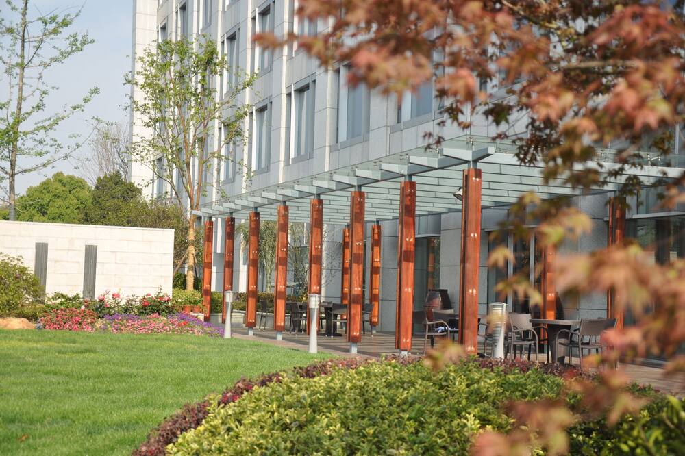 クラウン プラザ 南京 江寧 by IHG (南京銀城皇冠假日酒店) 写真