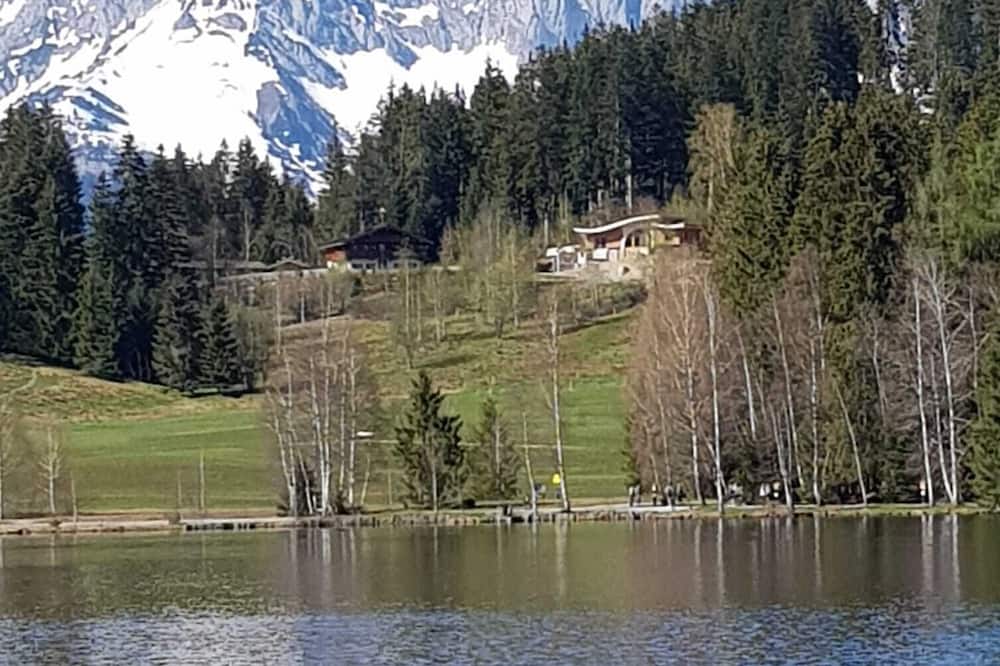 シャレー ベル ワイルド 写真