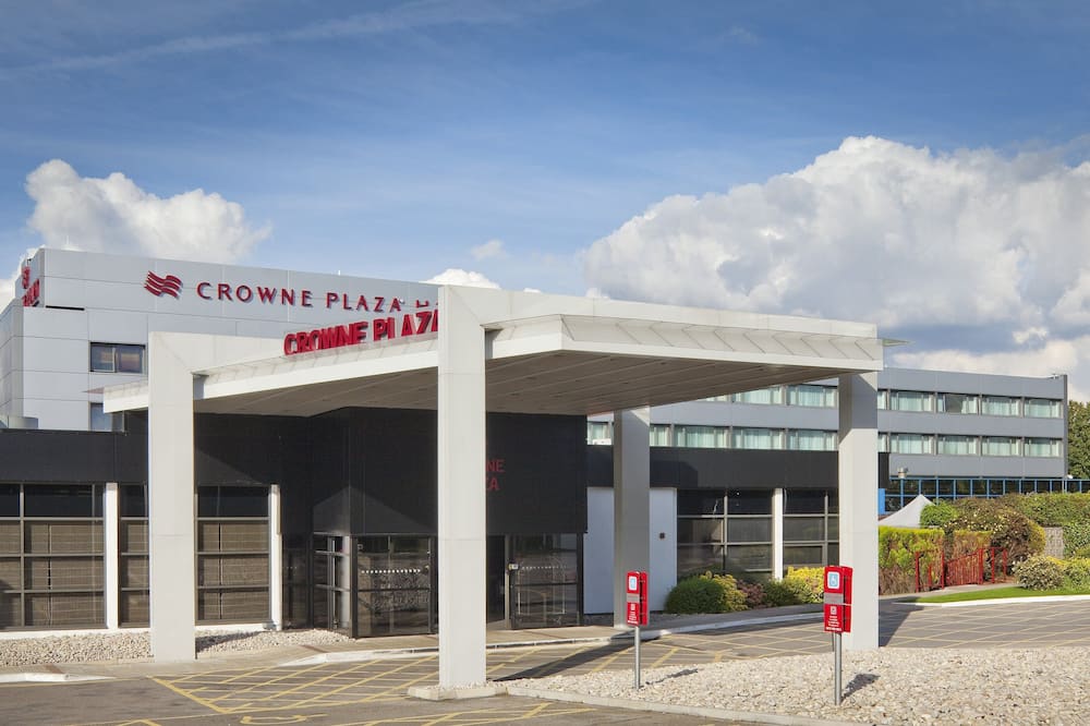 クラウンプラザ マンチェスター エアポート バイ IHG 写真