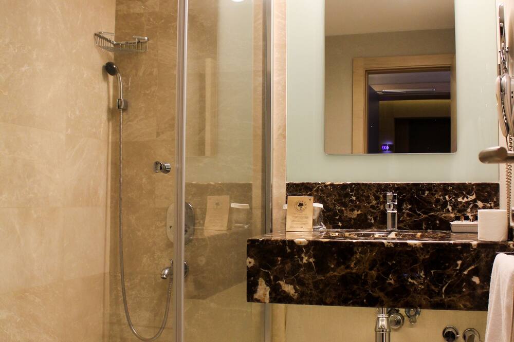 エルボーノ ホテル 写真