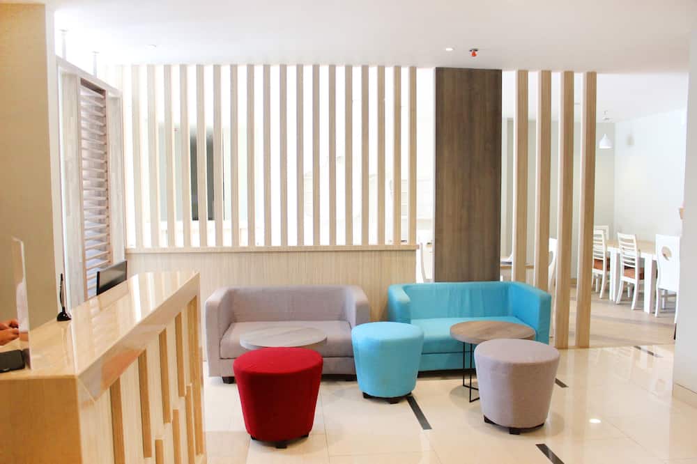 ストリ ホテル アンボン 写真