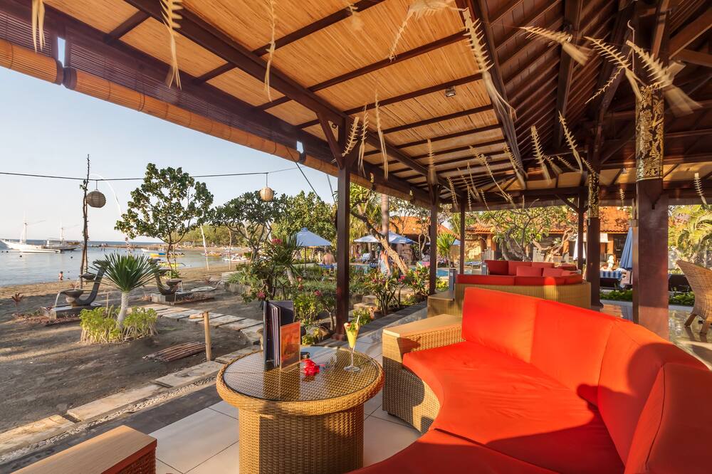 アディ アスリ ビーチ リゾート & スパ ペムテラン 写真