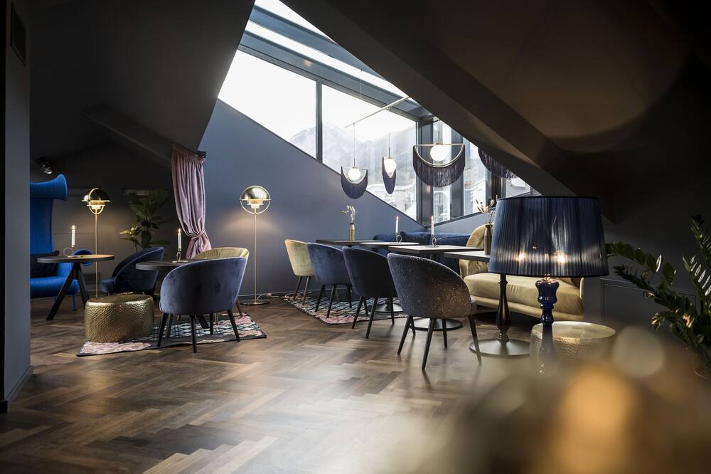 アルトシュタットホテル ヴァイゼス クロイツ 写真