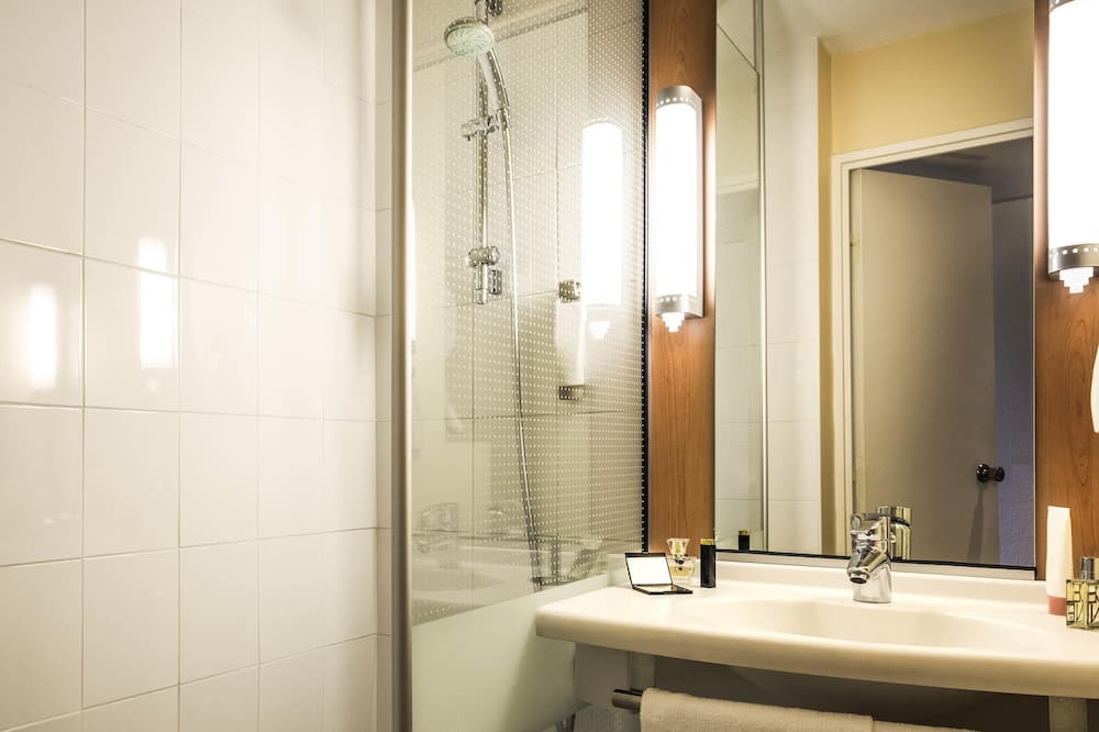 イビス パリ モンマルトル サクレクール 写真