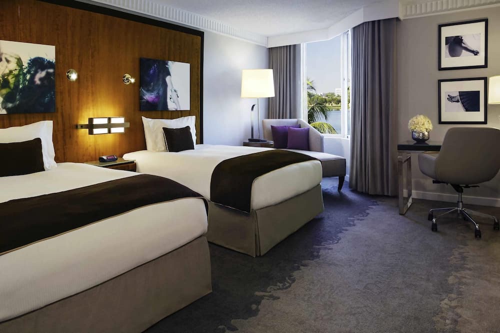 プルマン マイアミ エアポート 写真