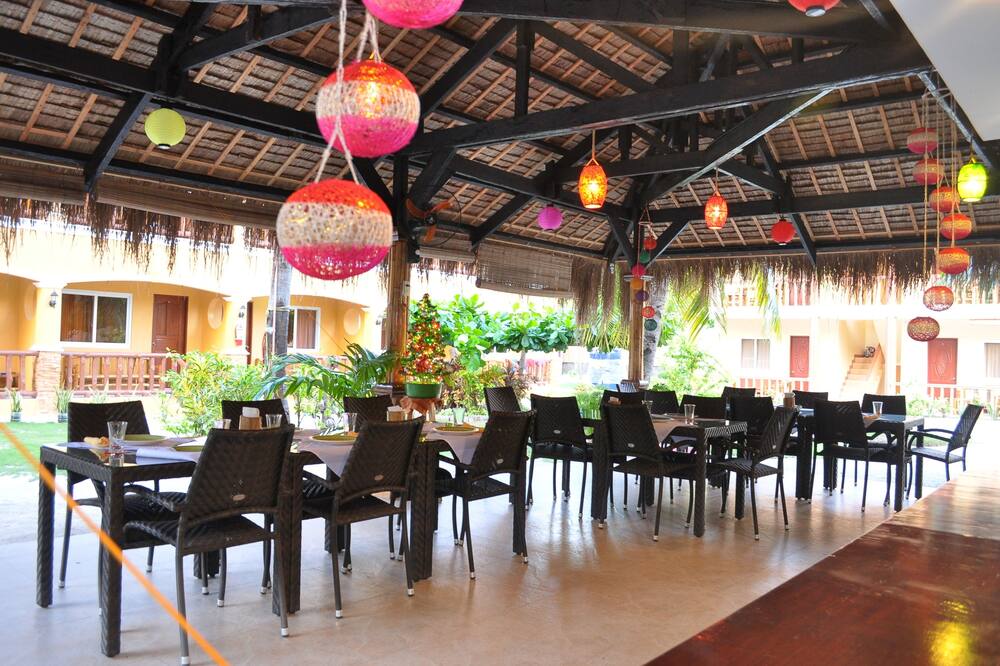 スラムズ ガーデン ダイブ リゾート 写真