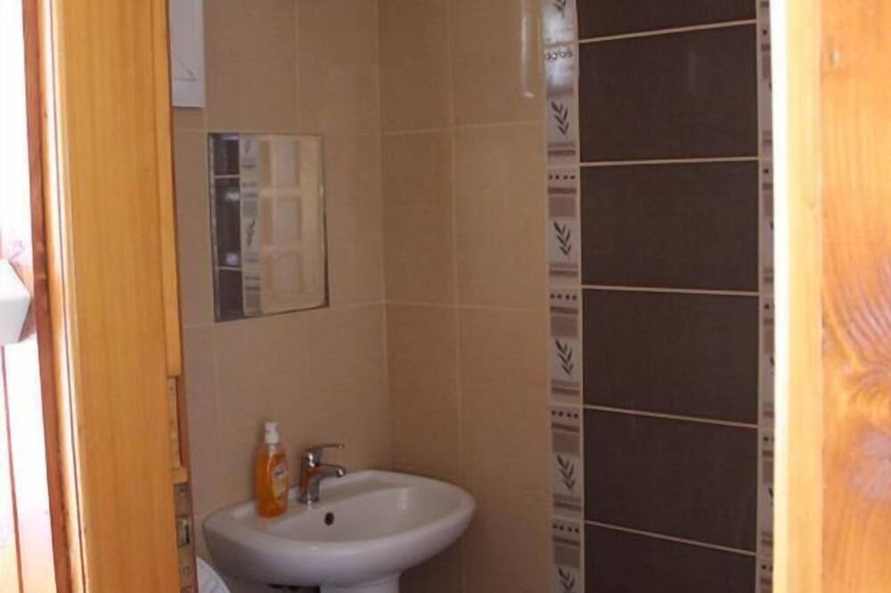 ラゼル ペンション カレイチ 写真