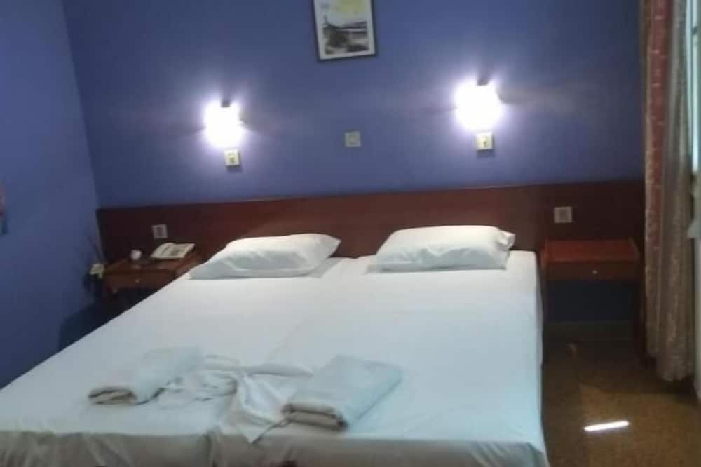 パシファエ セルフ ホテル 写真