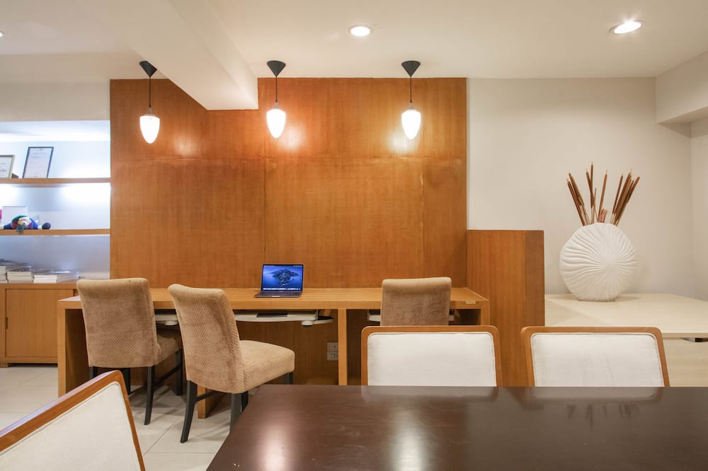 ザ レジデンス ラジャエヴェ ホテル 写真