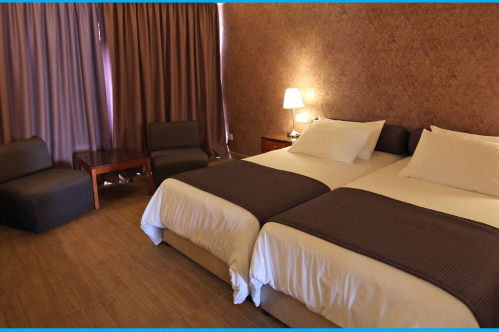 Poseidonia Beach Hotel 写真