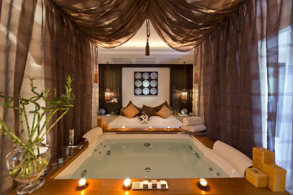 ザナドゥ リゾート ホテル 写真